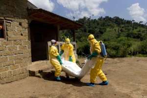 En Sierra Leona se contagian 100 personas con &eacute;bola al d&iacute;a