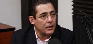 Zambrano renunci&oacute; a Frente Unidos para asumir direcci&oacute;n del Cordicom