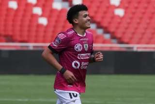 Ronald Briones, baja indefinida tras fractura de peroné en el partido contra el Imbabura por Copa Ecuador