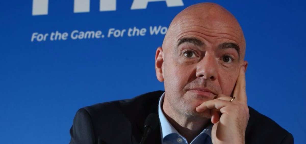 Infantino y tres presidentes con la mira en el Mundial de f&uacute;tbol de 2030