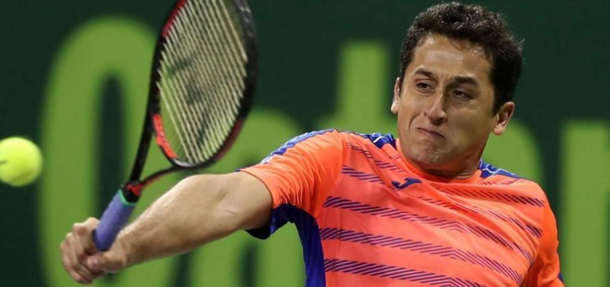 Almagro y Berlocq avanzan en el Torneo de Estoril