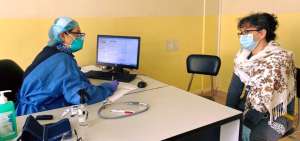 Autoridades buscan alternativas para mejorar la atenci&oacute;n a los pacientes con covid-19