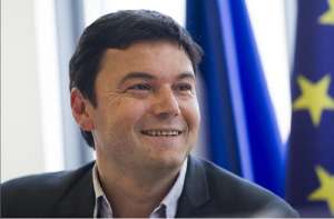 Economista franc&eacute;s Piketty rechaza la Legi&oacute;n de Honor
