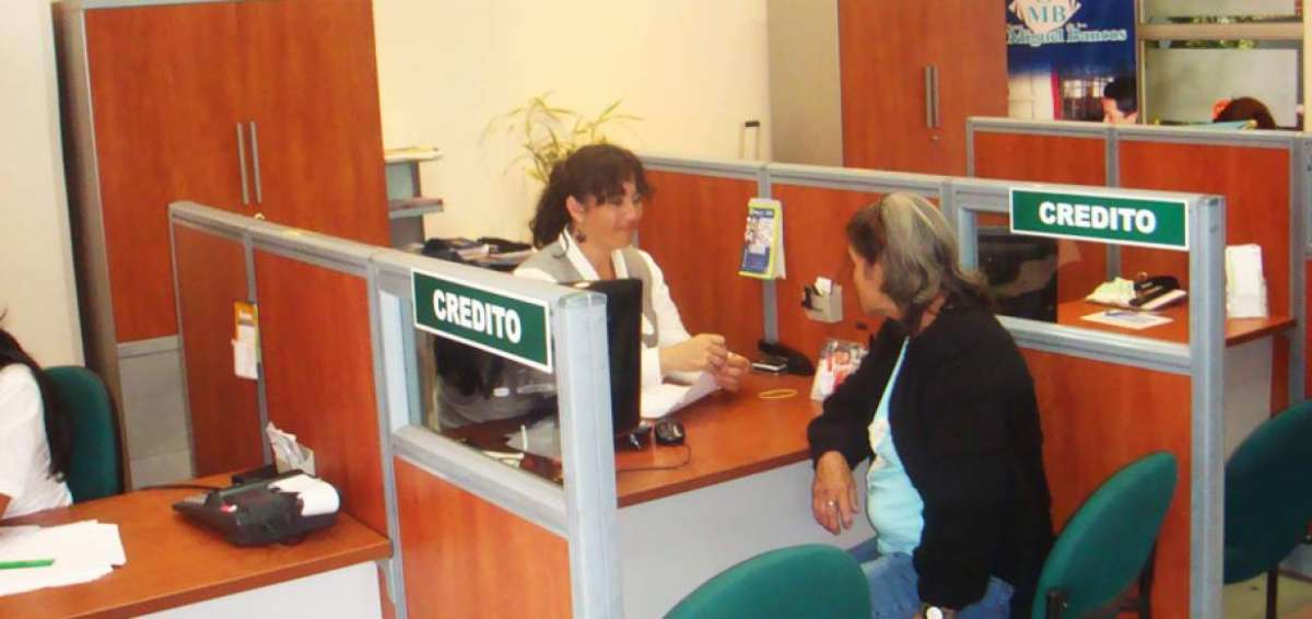 Las cooperativas de ahorro y cr&eacute;dito poseen actualmente unos 5 millones de clientes en Ecuador.
