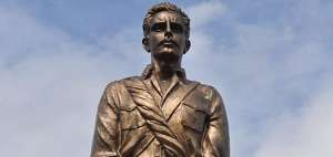 Los esmeralde&ntilde;os iniciaron con los homenajes a Luis Vargas Torres