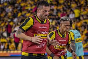 La FIFA sancionó a Barcelona SC