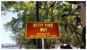Imagen de la calle de Betty Pino en Miami, en el Estado de Florida. Foto tomada del Facebook de Emporium Entertainment
