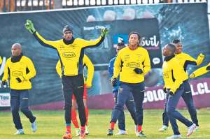Selecci&oacute;n de Ecuador regresa esta noche a Guayaquil
