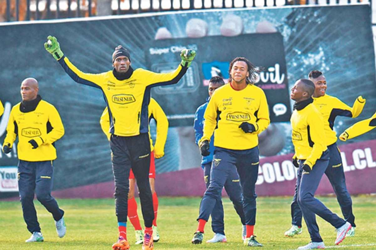 Selecci&oacute;n de Ecuador regresa esta noche a Guayaquil
