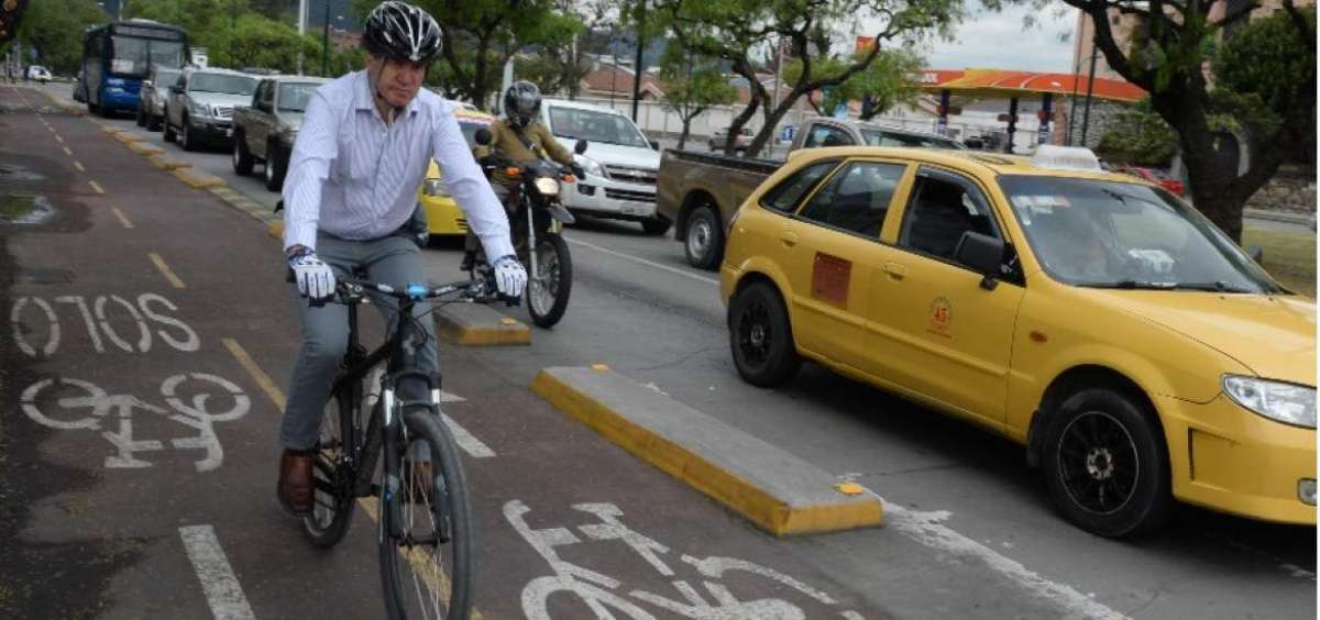La administraci&oacute;n anterior construy&oacute; la ciclorruta de la avenida Solano, una de las m&aacute;s utilizadas por ciclistas.