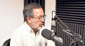 Marco Villarruel, elegido presidente del Colegio de Periodistas de Pichincha, fue decano de la FACSO, presidente de la FEUE y militante del MPD. Foto: Tomada de la cuenta de Facebook