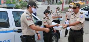 30 mil polic&iacute;as trabajan en primera fase de emergencia sanitaria