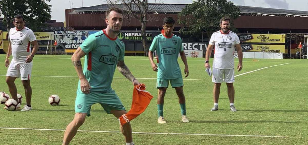 &ldquo;Kitu&rdquo; D&iacute;az vuelve a los entrenamientos con Barcelona