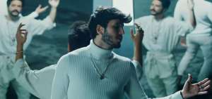 El estreno del tema &ldquo;En guerra&rdquo;, de Sebasti&aacute;n Yatra, fue una sorpresa. Muchos de sus fans le agradecen en las redes por su mensaje.  