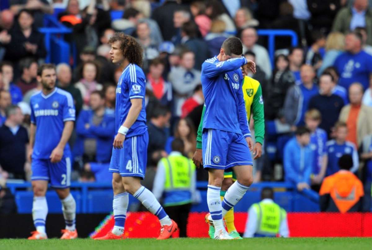 El Chelsea no pudo con el Norwich y dijo adi&oacute;s al t&iacute;tulo