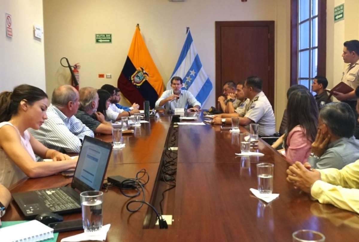 En Guayaquil se habló sobre el fortalecimiento del programa ‘Escuelas Seguras’