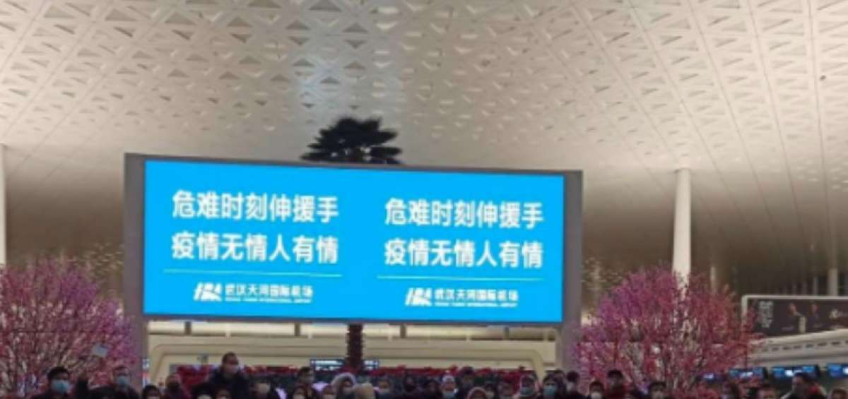 Evacuados a Ucrania cinco ecuatorianos residentes en Wuhan