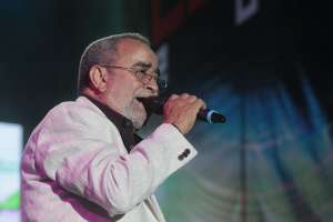 La salsa manda en las fiestas de Guayaquil