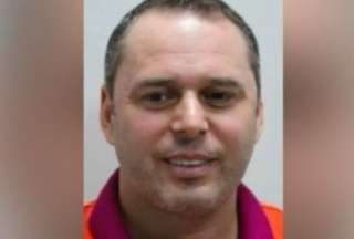 Dritan Gjika es buscado por las autoridades por ser el supuesto cabecilla de la Mafia Albanesa, una organización criminal que mueve grandes cantidades de droga a Europa.