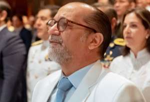 Humberto Plaza, es el primer gobernador que deja su cargo luego de que los funcionarios públicos pusieran a disposición su cargo. 