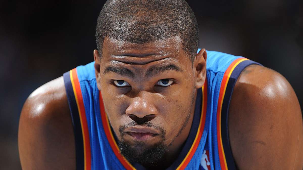 Kevin Durant vuelve a entrenar con Oklahoma City