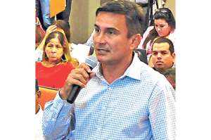 Consejo respald&oacute; a autoridades de Guayas tras incidentes en recinto
