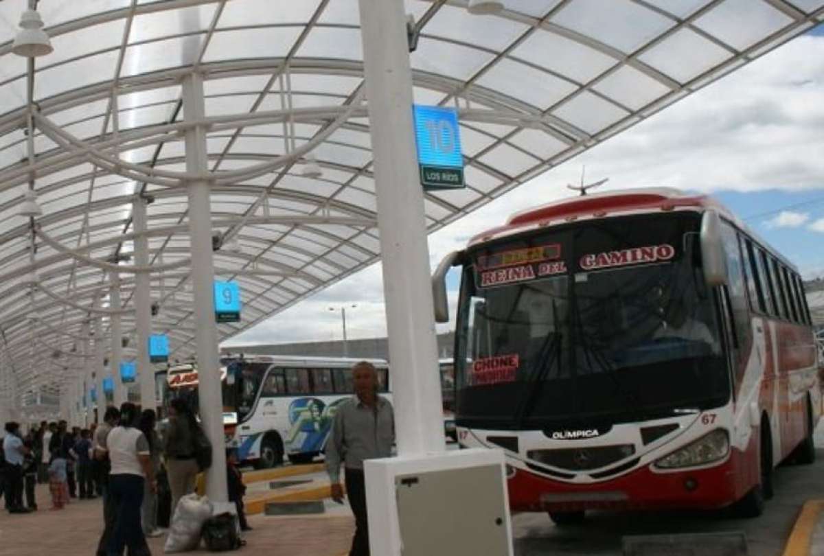 Terminales terrestres de Quito alistan operativo por feriado de la Batalla del Pichincha