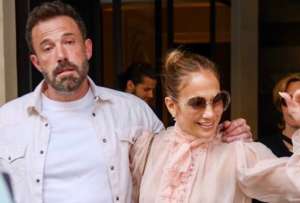 Jennifer Lopez y Ben Affleck acuerdan pasar un tiempo separados