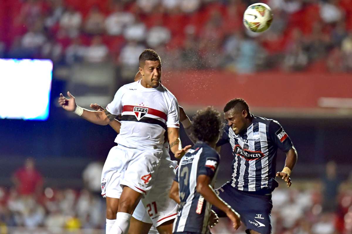El gol de Antonio Carlos a los 70&rsquo; obliga al cuadro &lsquo;el&eacute;ctrico&rsquo; a superar por 2 goles de diferencia en el partido de vuelta que ser&aacute; el pr&oacute;ximo mi&eacute;rcoles en el Capwell. Foto: AFP.