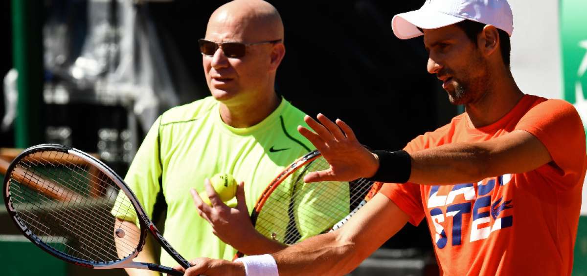 El v&iacute;nculo entre Djokovic y Agassi comenz&oacute; con una llamada telef&oacute;nica