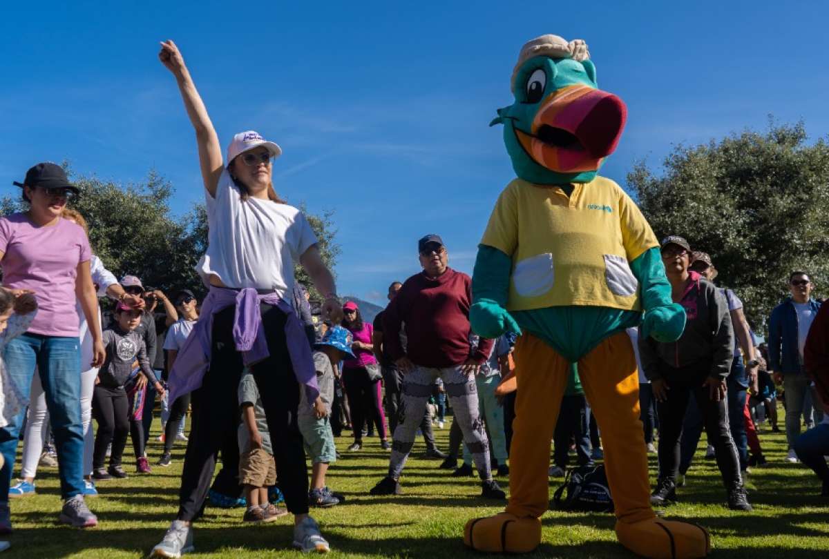 5000 personas participaron en la caminata para concientizar sobre la lactancia materna.