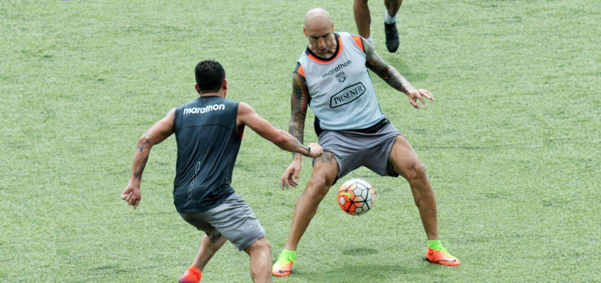 El delantero argentino Ariel Nahuelp&aacute;n comandar&aacute; el ataque &lsquo;torero&rsquo; esta noche en Medell&iacute;n.