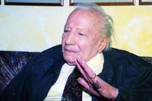 Pedro Jorge Vera falleci&oacute; el 5 de marzo de 1999 de c&aacute;ncer en su ciudad natal. Foto: Archivo / El Tel&eacute;grafo