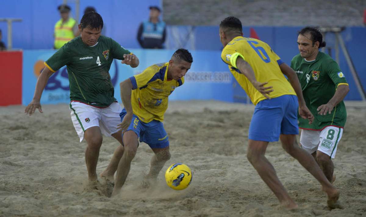 Ecuador gana en su debut en el Sudamericano