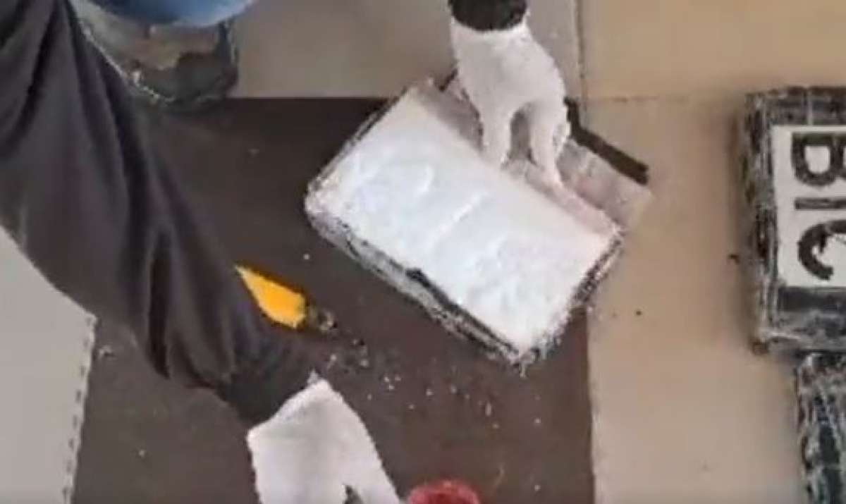 La Policía Nacional capturó un cargamento de droga en el Puerto de Guayaquil.