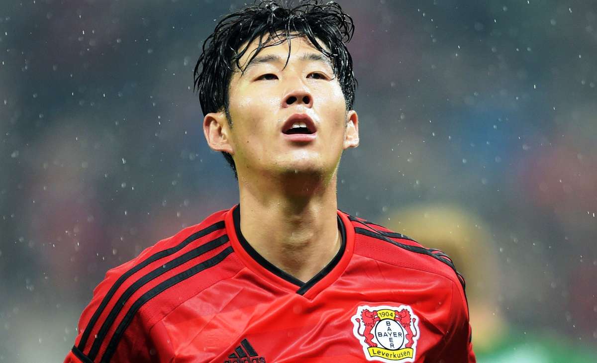 Heung Min Son fue el autor del &uacute;nico gol del Bayer Leverkusen. Foto: AFP