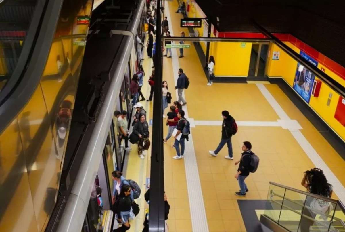 Por el toque de queda, el Metro de Quito reprogramar&aacute; sus horarios de funcionamiento.