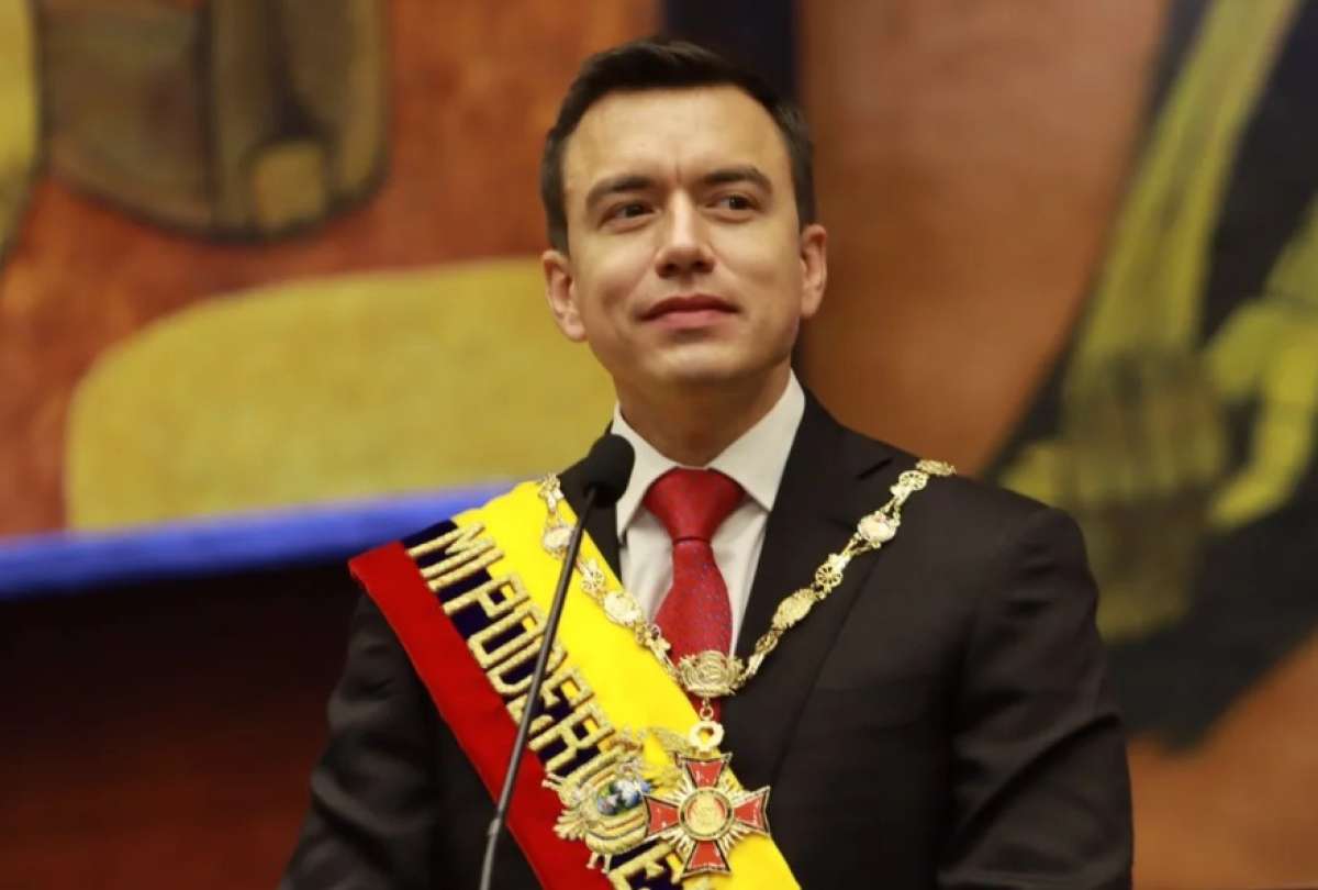 Daniel Noboa se convierte en el presidente mejor valorado del Ecuador, según encuesta de Imasen