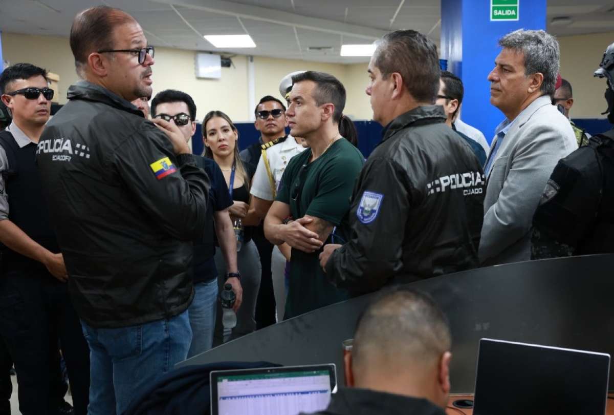 Autoridades identifican una red que alteraba facturaci&oacute;n el&eacute;ctrica desde dentro del sistema.