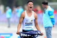 David Hurtado festeja la medalla de oro