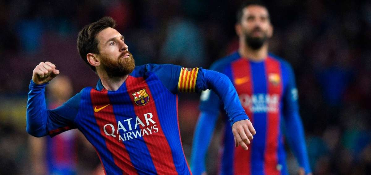 El Barcelona golea 7-1 a Osasuna y mete presi&oacute;n al Real Madrid