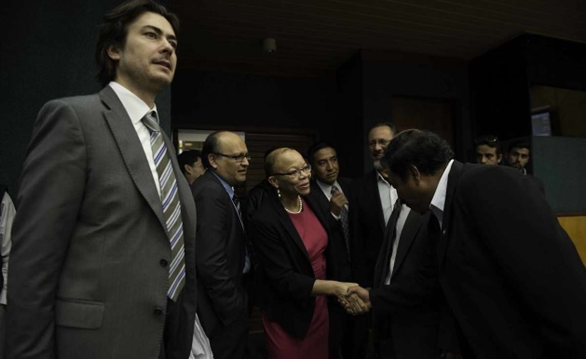 Los 4 delegados de la OIT conversaron con organizaciones de trabajadores dentro de su agenda de 5 d&iacute;as. Foto: John Guevara/ EL TEL&Eacute;GRAFO.