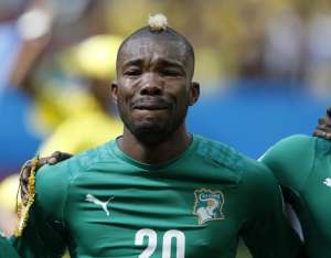 Este es el momento en el que Serey Die llor&oacute; al entonar el himno de su pa&iacute;s. Foto: AFP