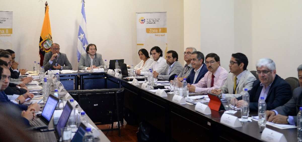  La reuni&oacute;n del Consejo Nacional de Planificaci&oacute;n se efectu&oacute; en Guayaquil.