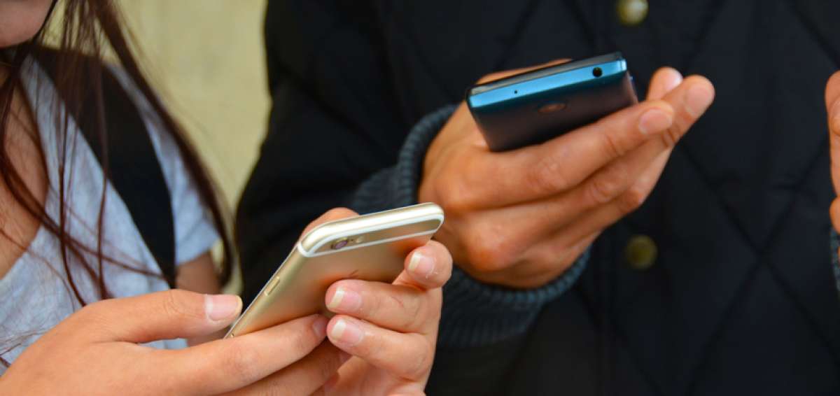 Se puede abrir una cuenta de dinero electr&oacute;nico desde un tel&eacute;fono celular, marcando *153# y colocando un n&uacute;mero de c&eacute;dula.