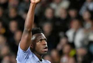 La selección brasileña, encabezada por Vinícius Jr., implementa el &quot;gesto de incidente racista&quot;.
