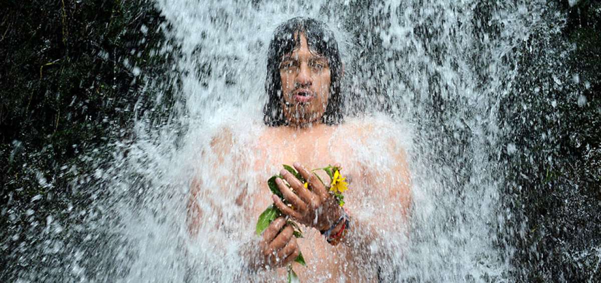 Entre los rituales que se realizan luego de la peregrinaci&oacute;n, destaca el ba&ntilde;o de purificaci&oacute;n de los varones, el cual tiene lugar en una peque&ntilde;a chorrera.  