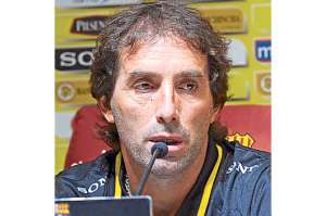 Barcelona quiere reforzar su defensa 