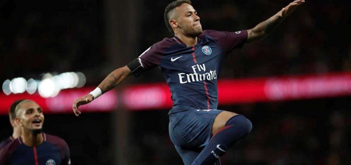 "A todo el planeta f&uacute;tbol le encanta Neymar", dice Zidane