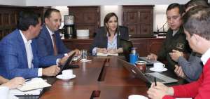 La ministra del Interior, Mar&iacute;a Paula Romo, se reuni&oacute; ayer con autoridades de Tr&aacute;nsito para tomar medidas que disminuyan los accidentes.